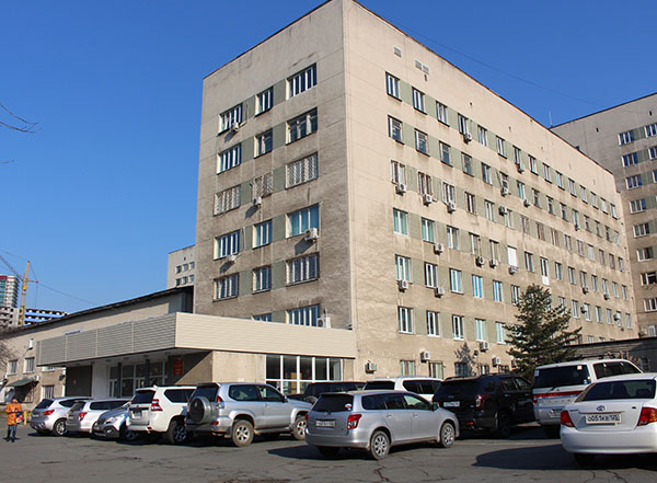 Владивостокская клиническая больница №2, Вячеслав Глушко