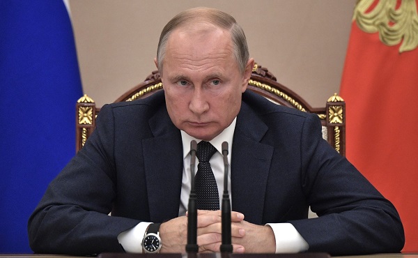 Владимир Путин, выплаты медикам, модернизация, первичное здравоохранение, поручения президента, проблемы здравоохранения