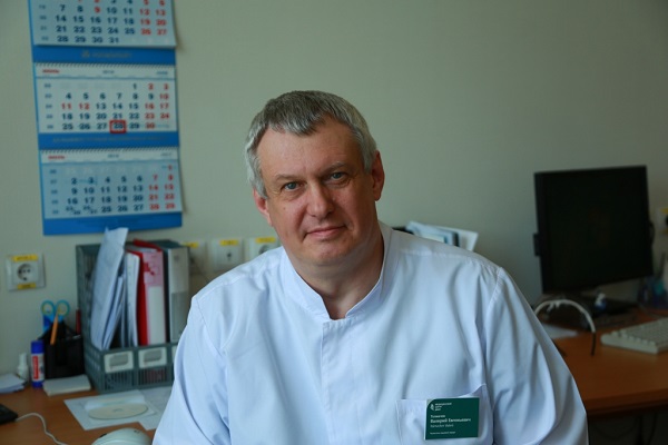 Валерий Толмачев, медцентр ДВФУ, МЦ ДВФУ, челюстно-лицевая хирургия