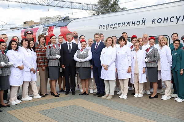 медицинский автопоезд, передвижная поликлиника, поезда здоровья, РЖД, передвижной консультативно-диагностический центр, поезд «Святой Пантелеймон»