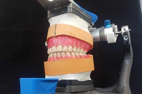 стоматология, зубные протез, Стоматология Приморья, изобретение, исследования