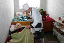 Сотрудники владивостокского хосписа попросили священнослужителей освятить помещение