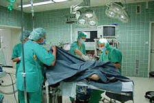 Чрескожная дискэктомия в рамках малоинвазивного лечения грыжи позвоночника в больнице Ассута