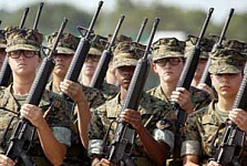 Женщины в армии страдают психическими расстройствами вдвое чаще мужчин
