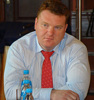 Борис Тихонов