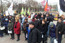 Митинг в белых халатах: врачей не услышали