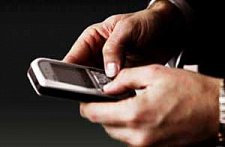 Увлечение SMS-ками доводит подростков до «туннельного» синдрома
