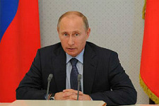 Путин поручил дополнительно профинансировать федеральные клиники