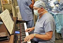 Большинство британских хирургов оперируют под музыку