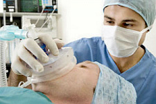 Десятку самых высокооплачиваемых профессий в США возглавили анестезиологи