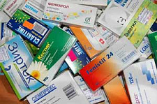 Запретить рекламу всех лекарств предлагают депутаты Госдумы