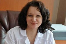 Елена Новицкая готова оставить пост главврача "третьего" роддома