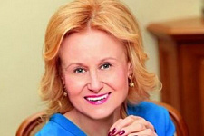 Дарья Донцова открывает сайт психологической помощи онкобольным