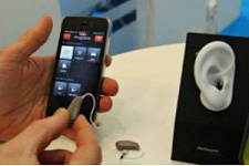С помощью iPhone теперь можно будет управлять слуховым аппаратом(видео)
