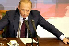 Путин призывает прекратить спекуляции об отмене бесплатной медицины