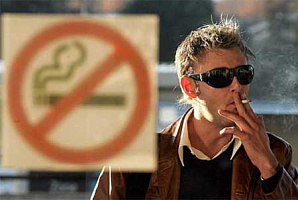 На Евро-2012 запретили курить