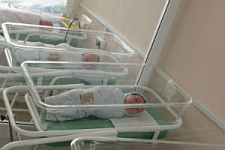 Минздрав хочет, чтобы врачи роддомов умели уговаривать матерей не отказываться от новорожденных