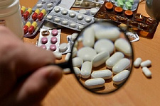 Врачи РФ готовы использовать незарегистрированные лекарства