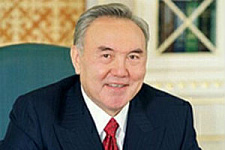 Назарбаев велел продлить жизнь казахстанцев