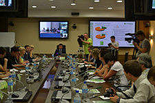 Председатель Дальневосточного банка ОАО «Сбербанк России»  Евгений Титов провел пресс-конференцию для ведущих дальневосточных СМИ